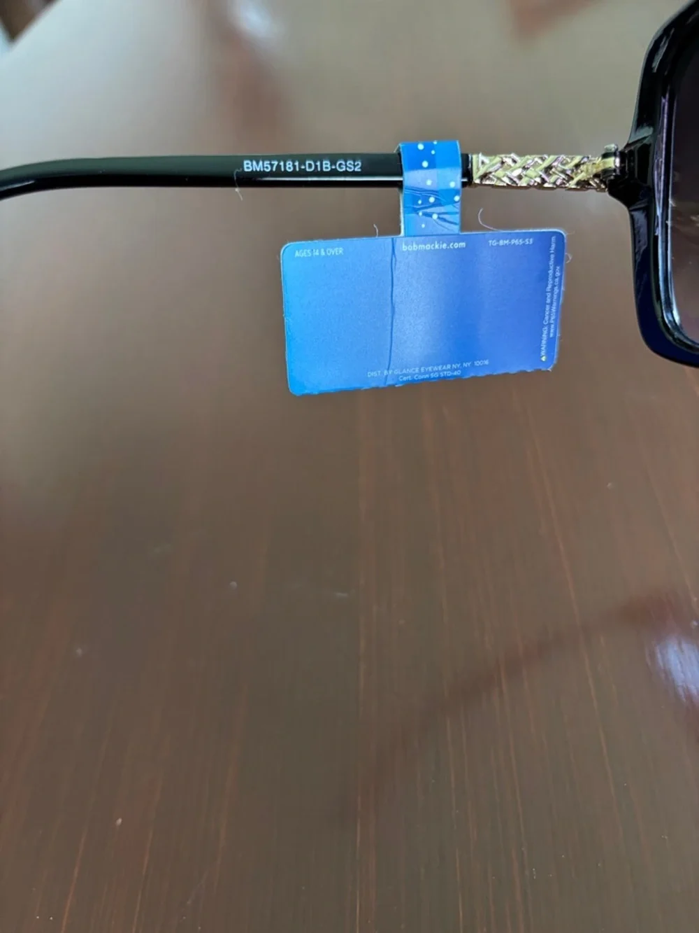 Mackie 100% UV protection Square/round black frame & gradient lens,gold accent
